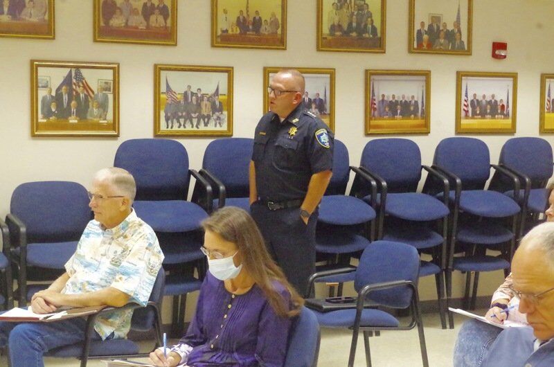 Pendleton approves contract for deputy